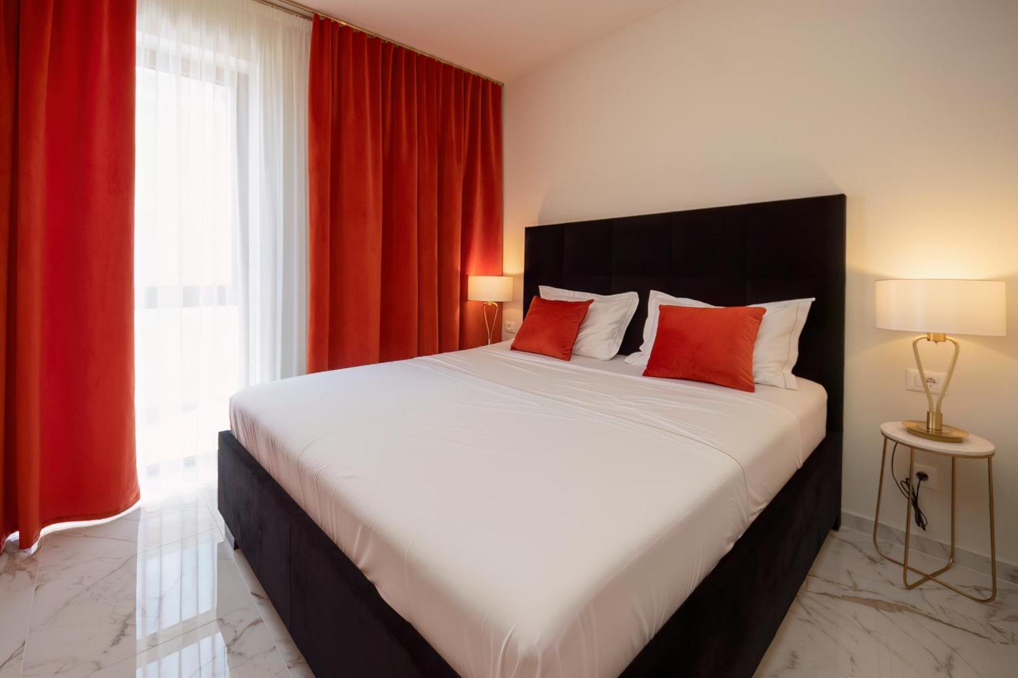 Mediterana Art Deco Resort (Adults Only) 시베니크 외부 사진