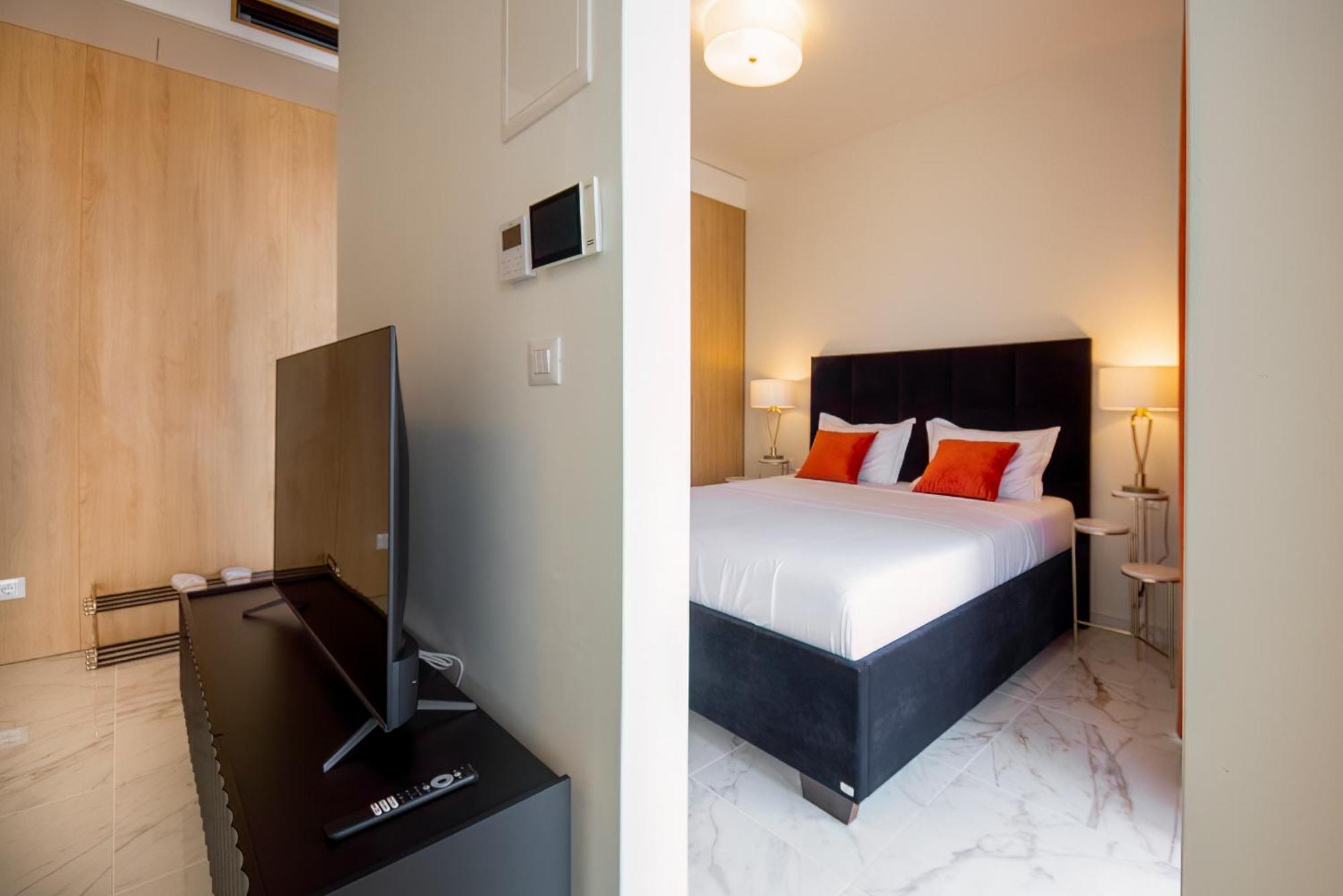 Mediterana Art Deco Resort (Adults Only) 시베니크 외부 사진