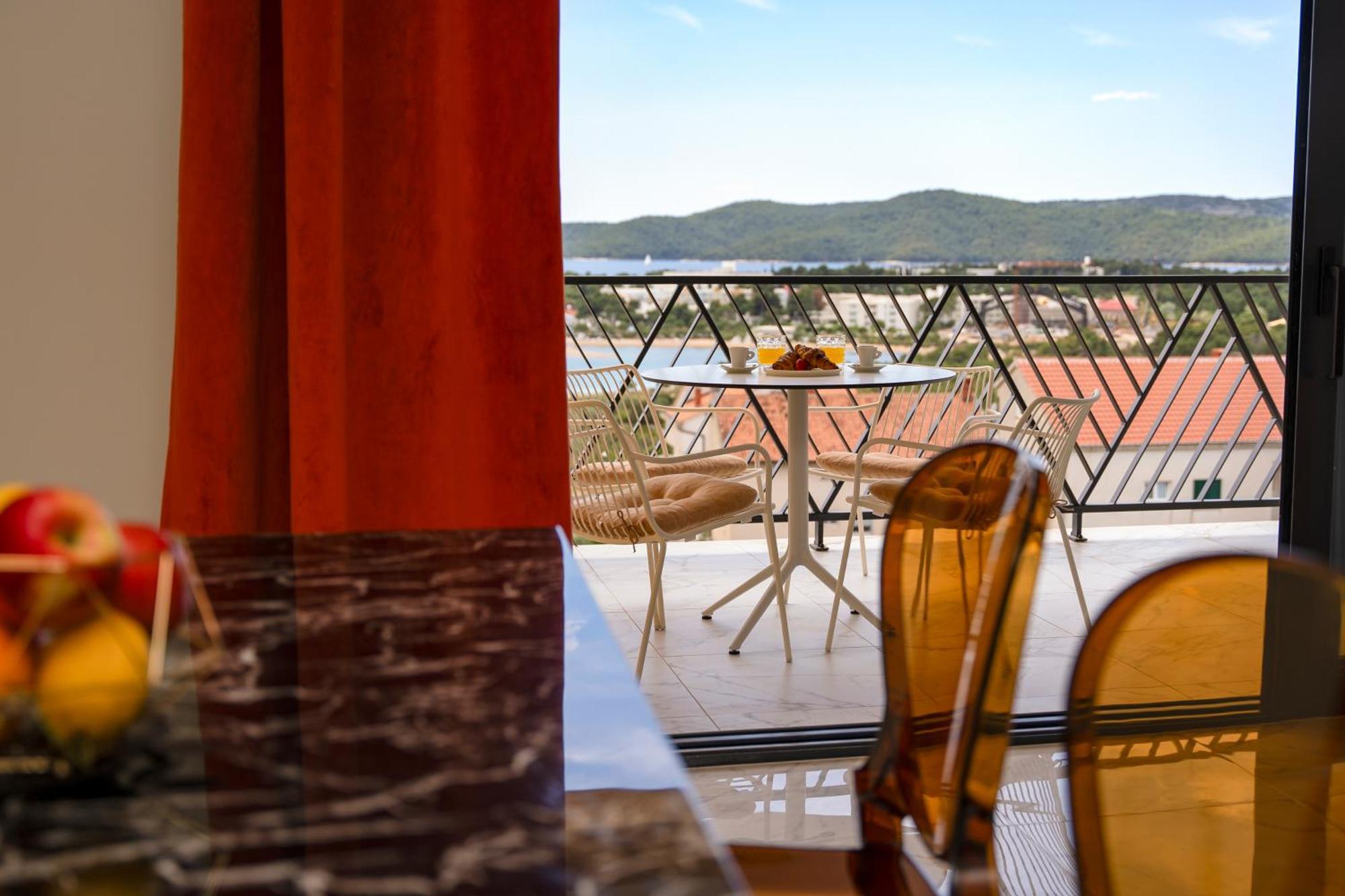 Mediterana Art Deco Resort (Adults Only) 시베니크 외부 사진