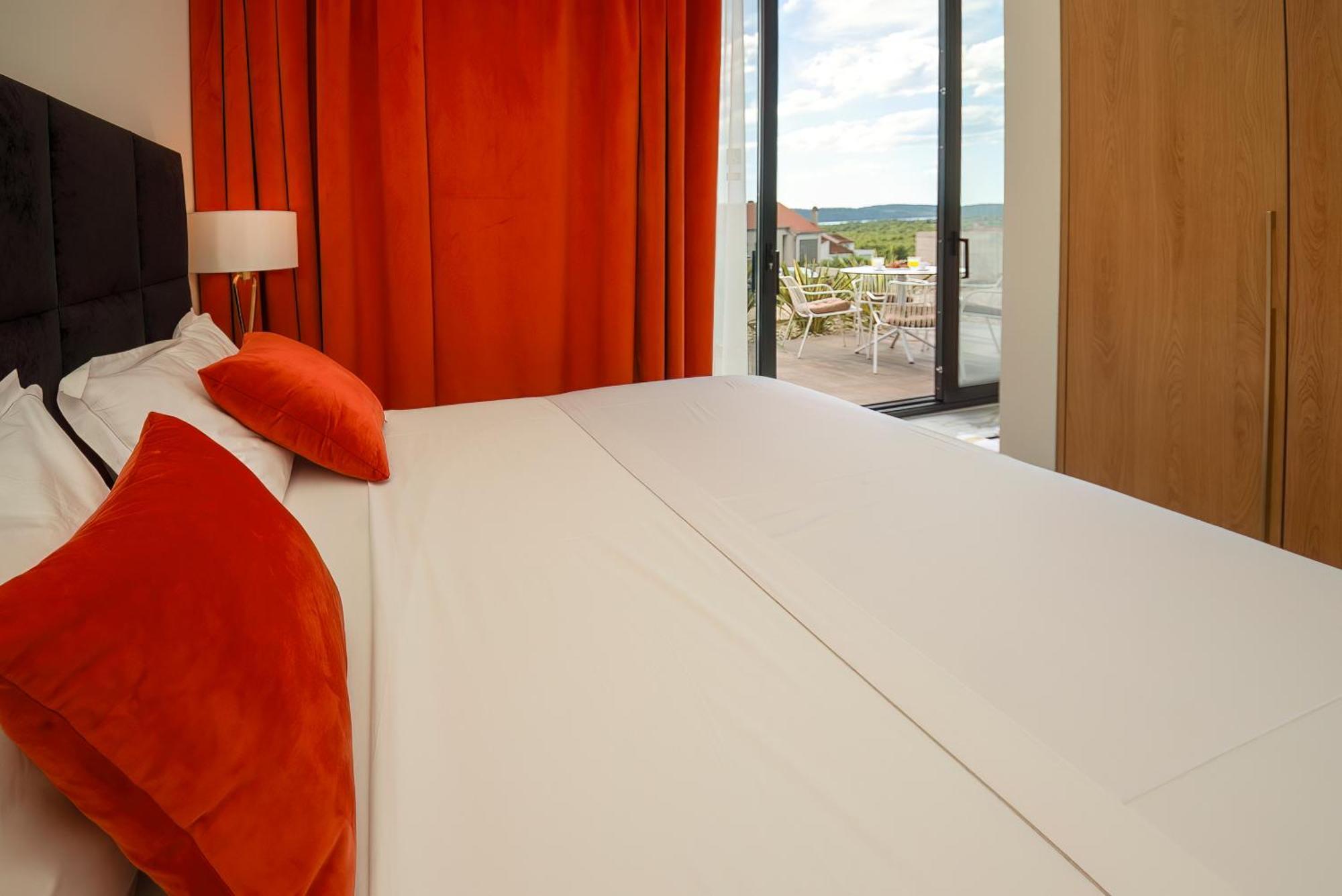 Mediterana Art Deco Resort (Adults Only) 시베니크 외부 사진