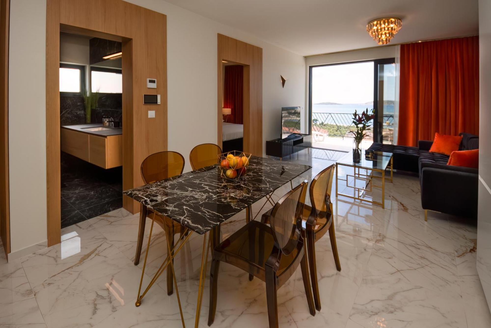 Mediterana Art Deco Resort (Adults Only) 시베니크 외부 사진
